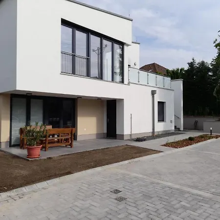 Kempi Kuckoja Apartmán *