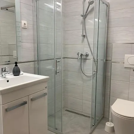 Kempi Kuckoja Apartament *